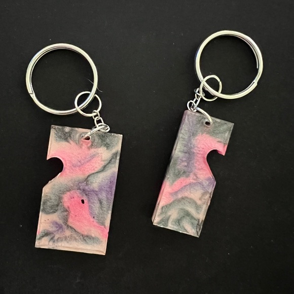 His and hers or best friend’s keychains - Picture 2 of 2